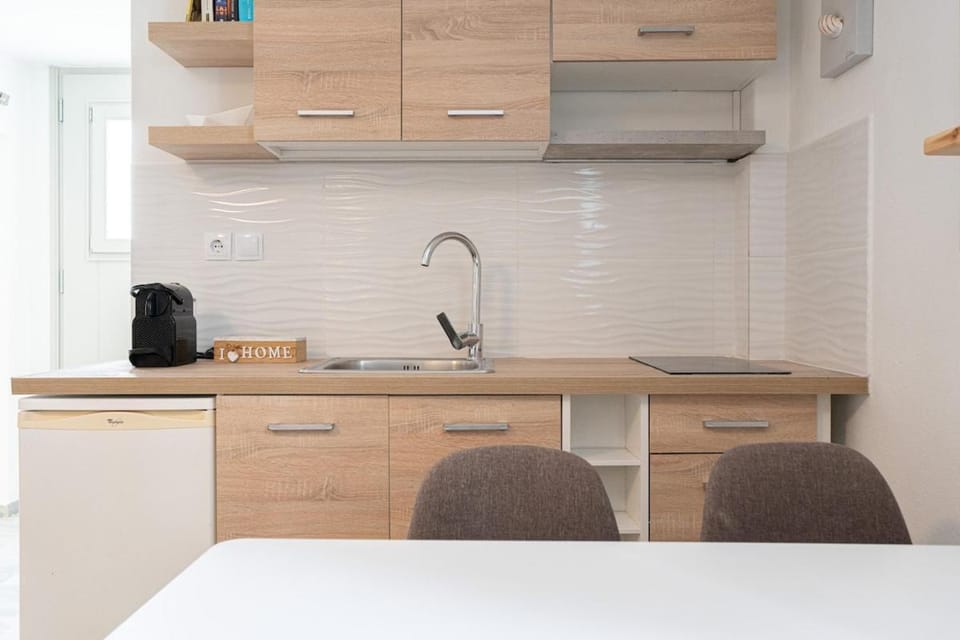 Coffee/tea facilities, Kitchen or kitchenette