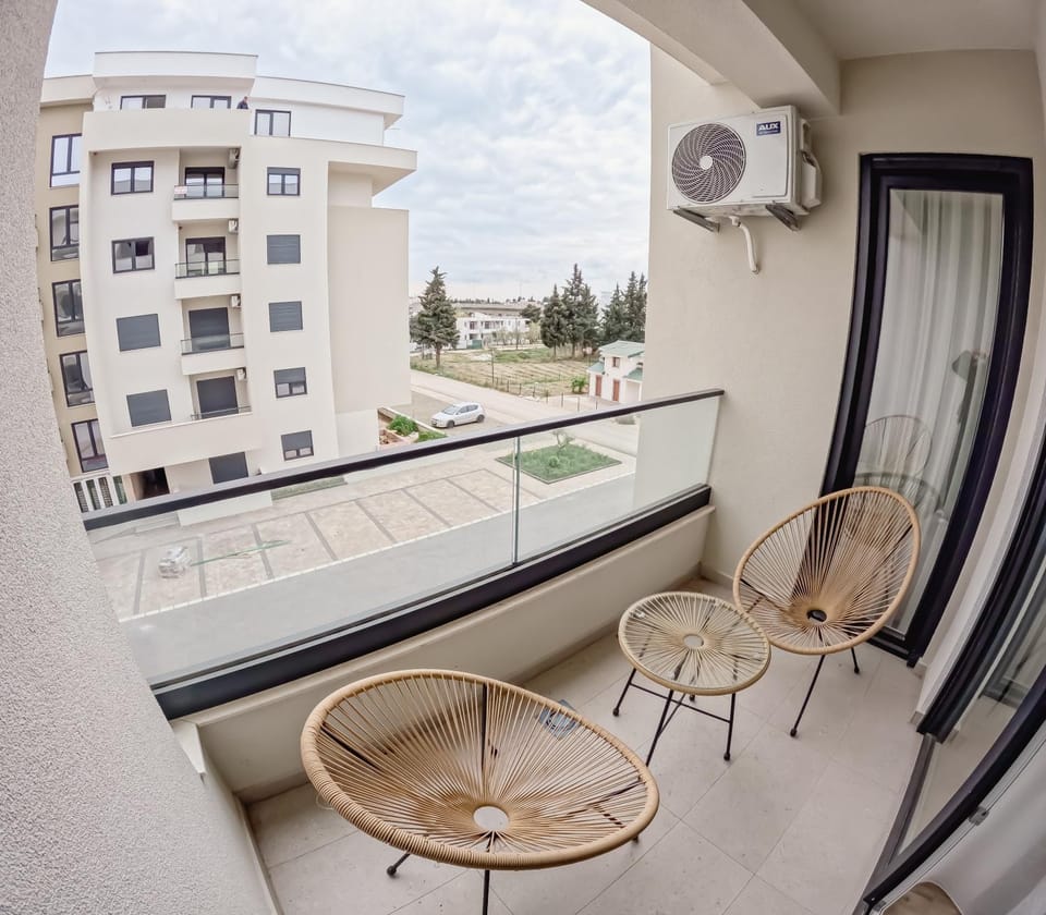 Patio, View (from property/room), Balcony/Terrace