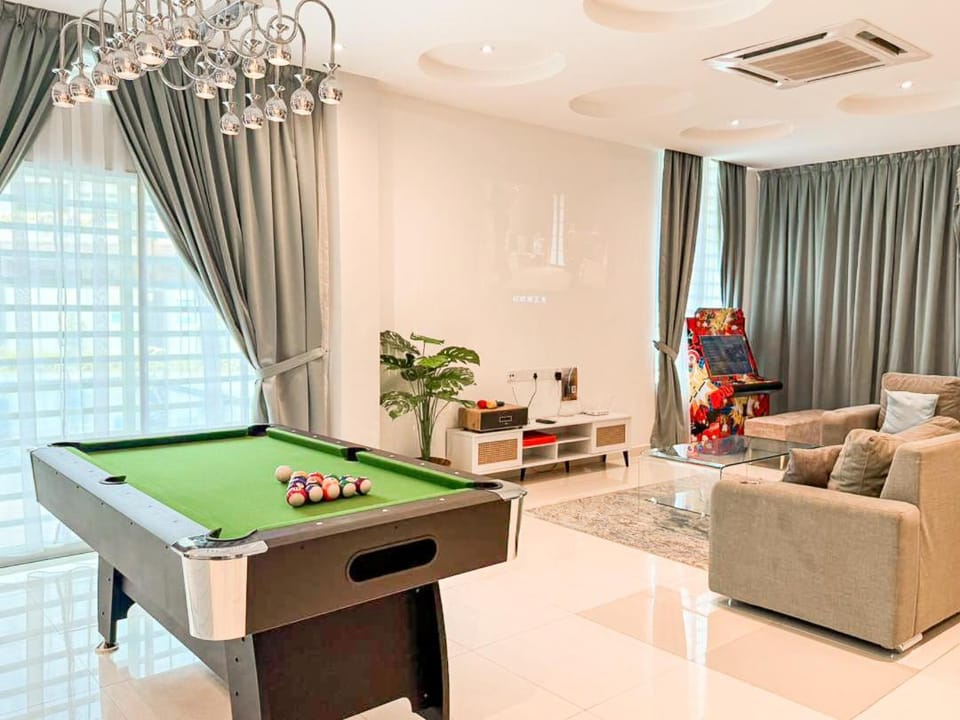 Fairy 2 Pool Villa Ipoh 26 Pax Kbox Snooker Lego Villa in Ipoh