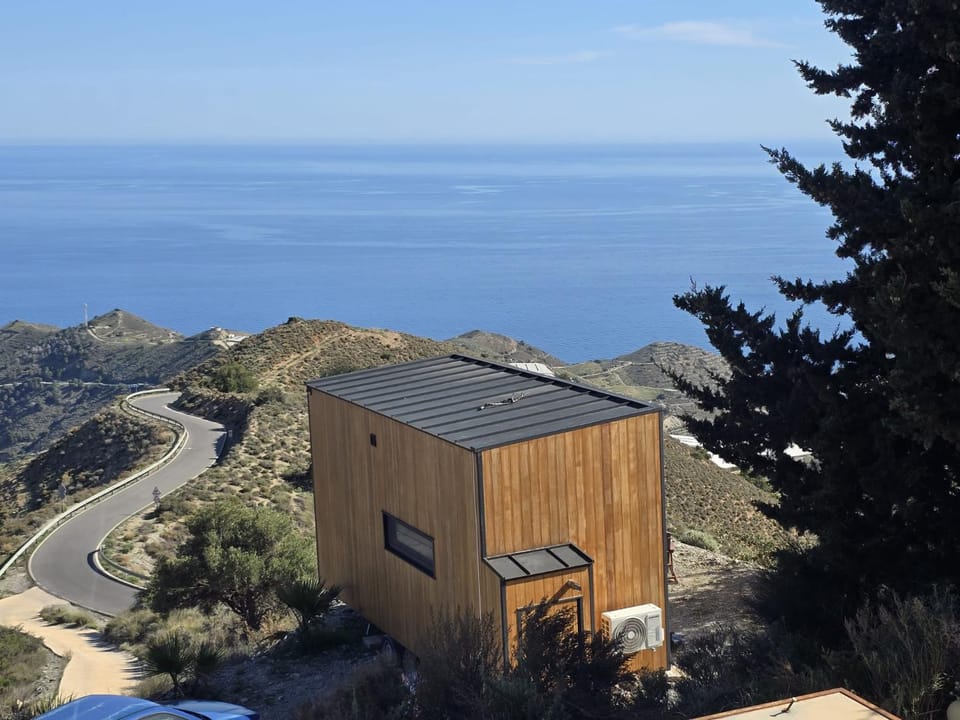 Property building, Mountain view, Sea view