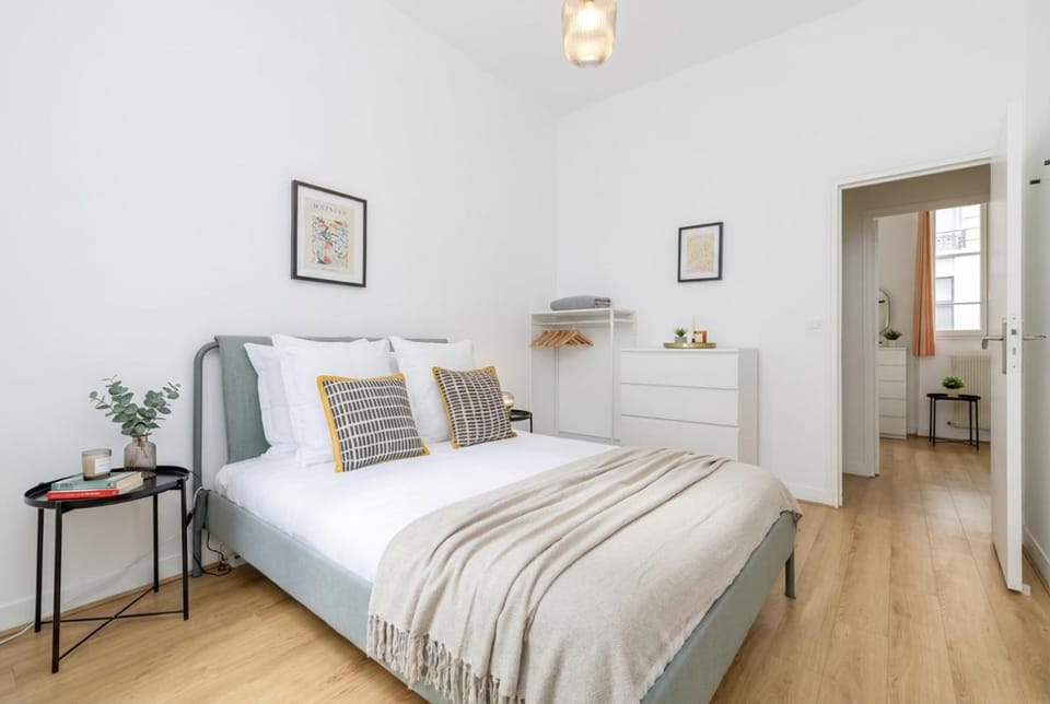 FurtiveStay - Neuilly sur Seine - Peretti Apartment in Paris