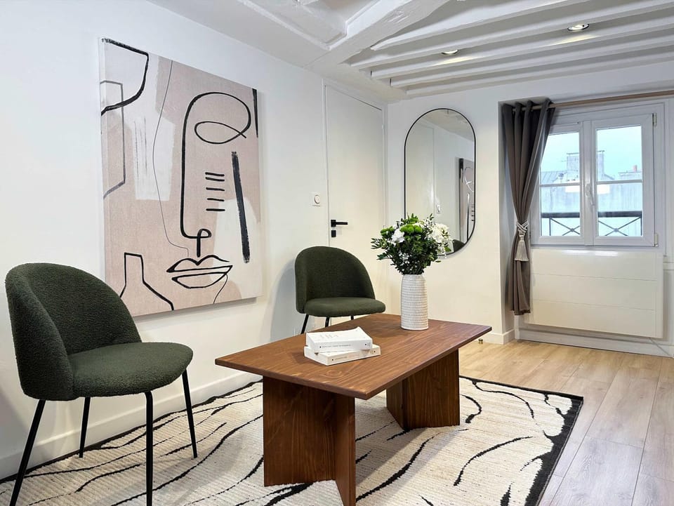 Living room, Decorative detail, Seating area