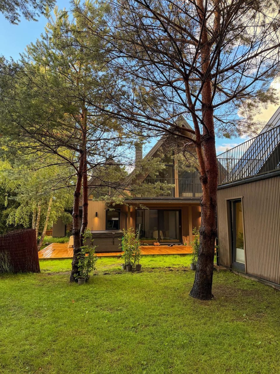 Property building, Garden
