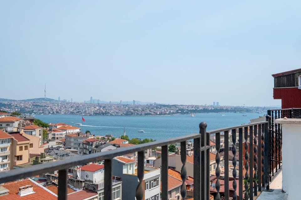Unique Terrace Rooftop Apartment in Istanbul