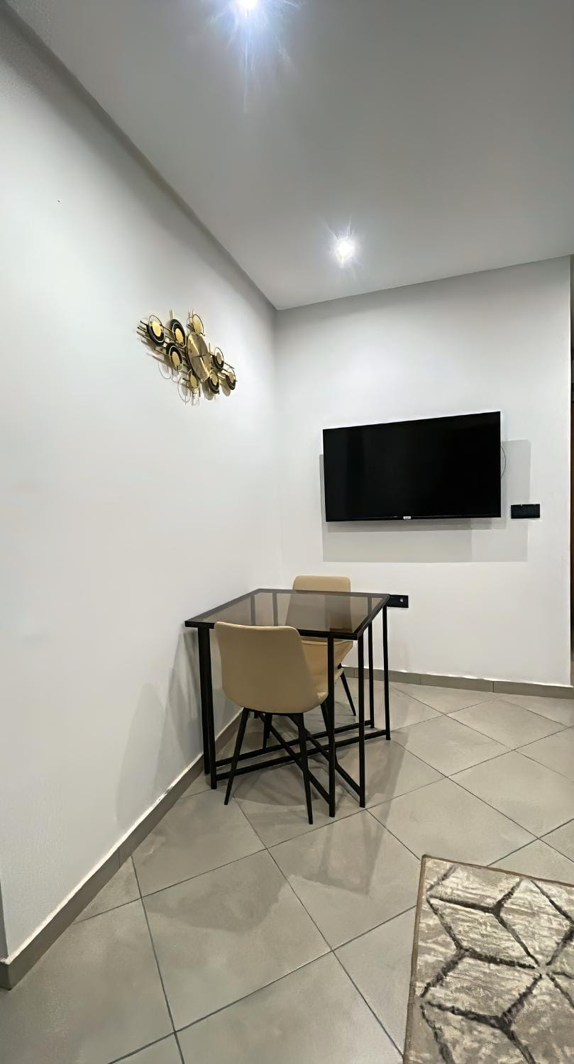 TV and multimedia, Dining area