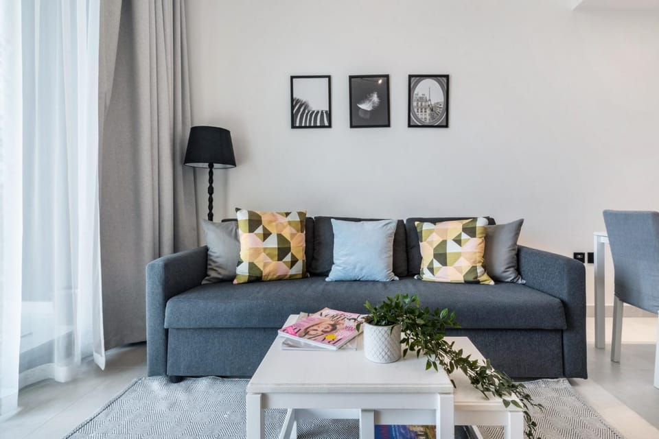 The Smart Concierge - Binghatti Canal Apartment in Dubai