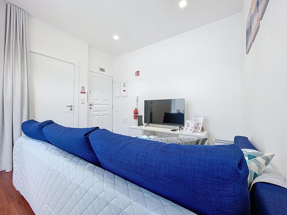 Communal lounge/ TV room, Living room