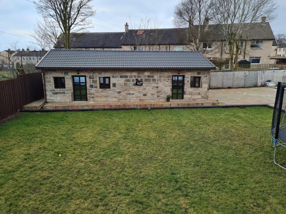 Property building, Spring, Garden, Garden, Garden view