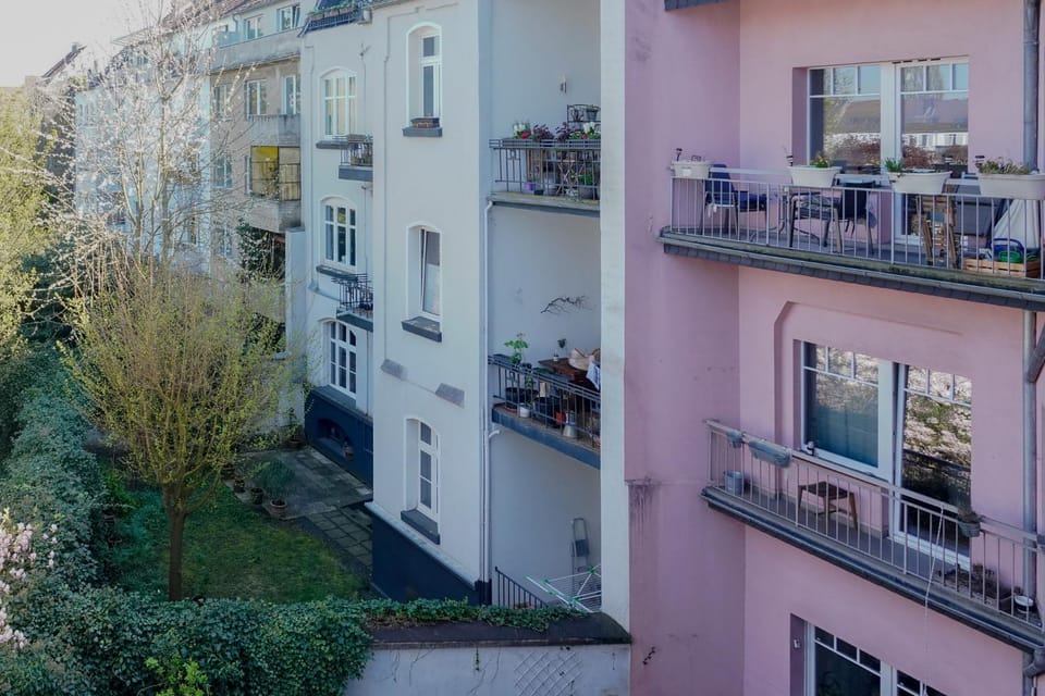 Inner courtyard view