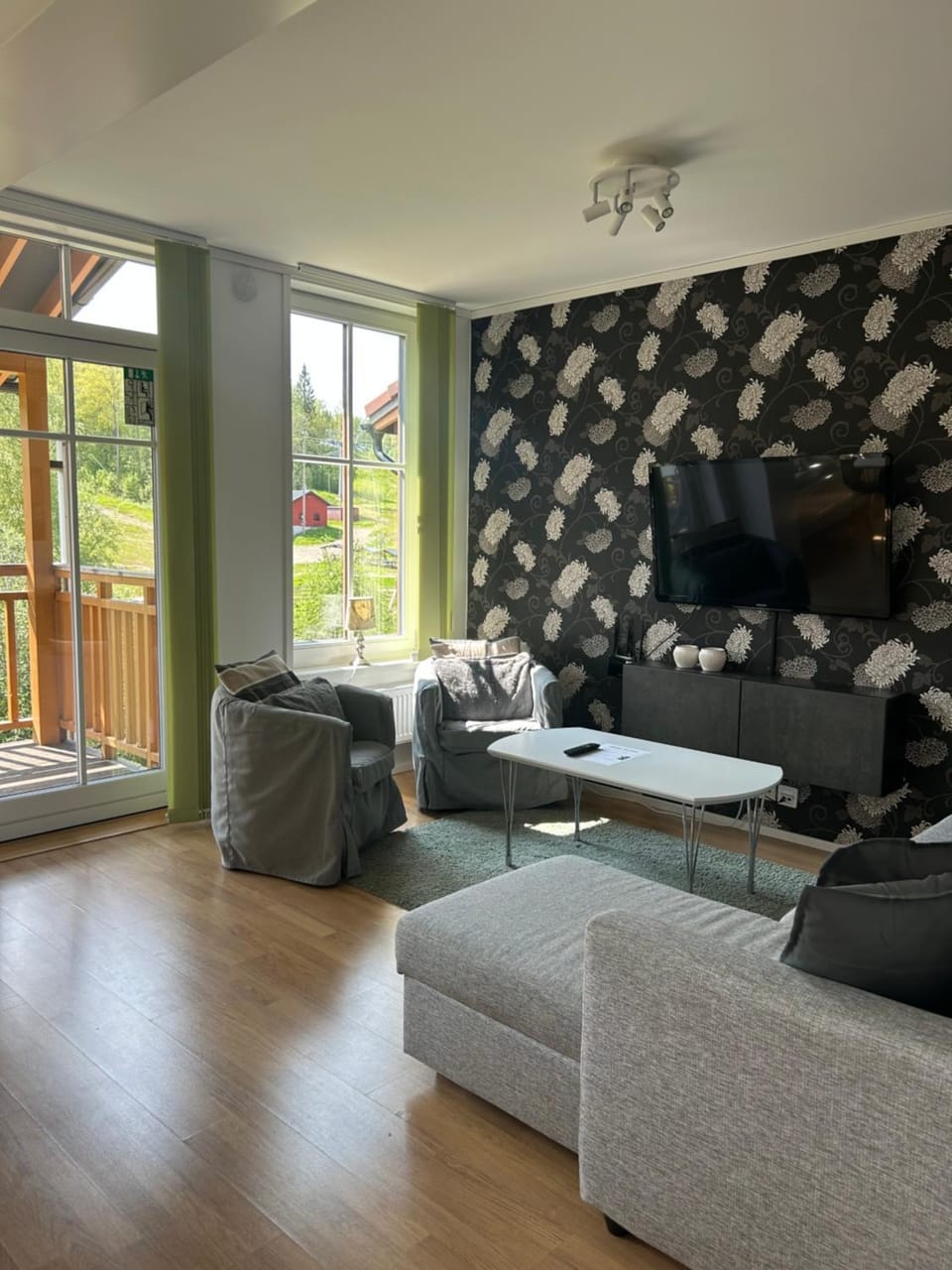 TV and multimedia, Living room, Seating area