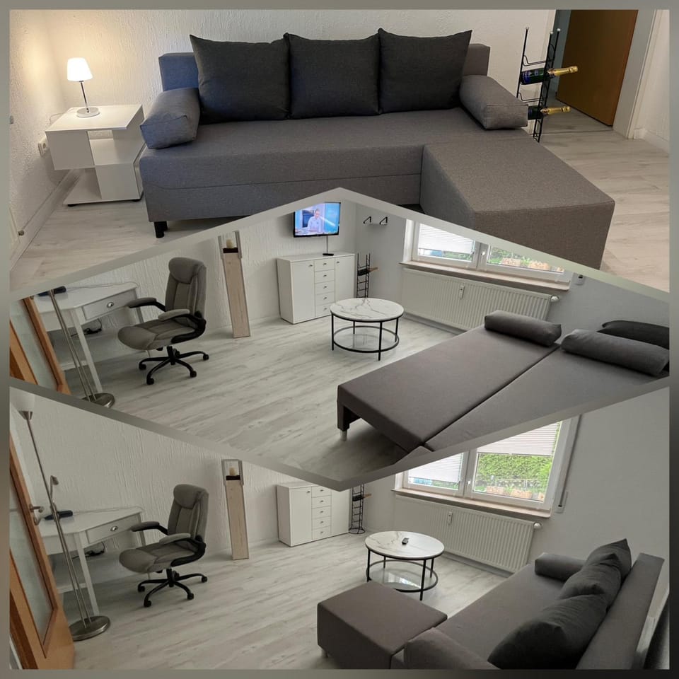 Bed, Living room