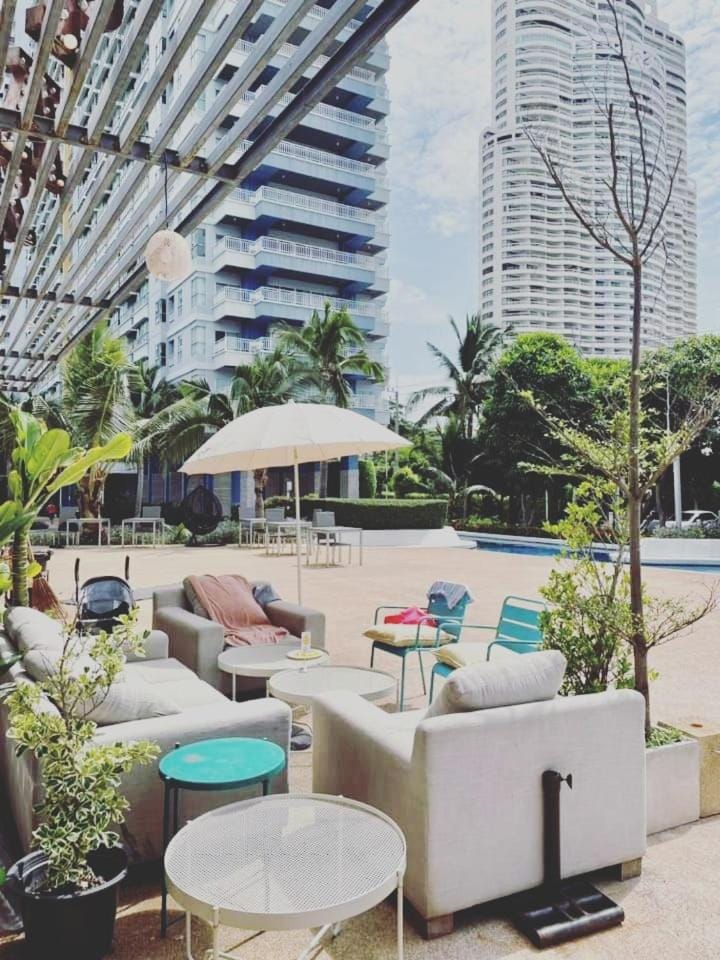 Property building, Patio, Day, Table tennis, Living room, Seating area, Aqua park, Pool view, Sea view, Sea view, Swimming pool, sunbed