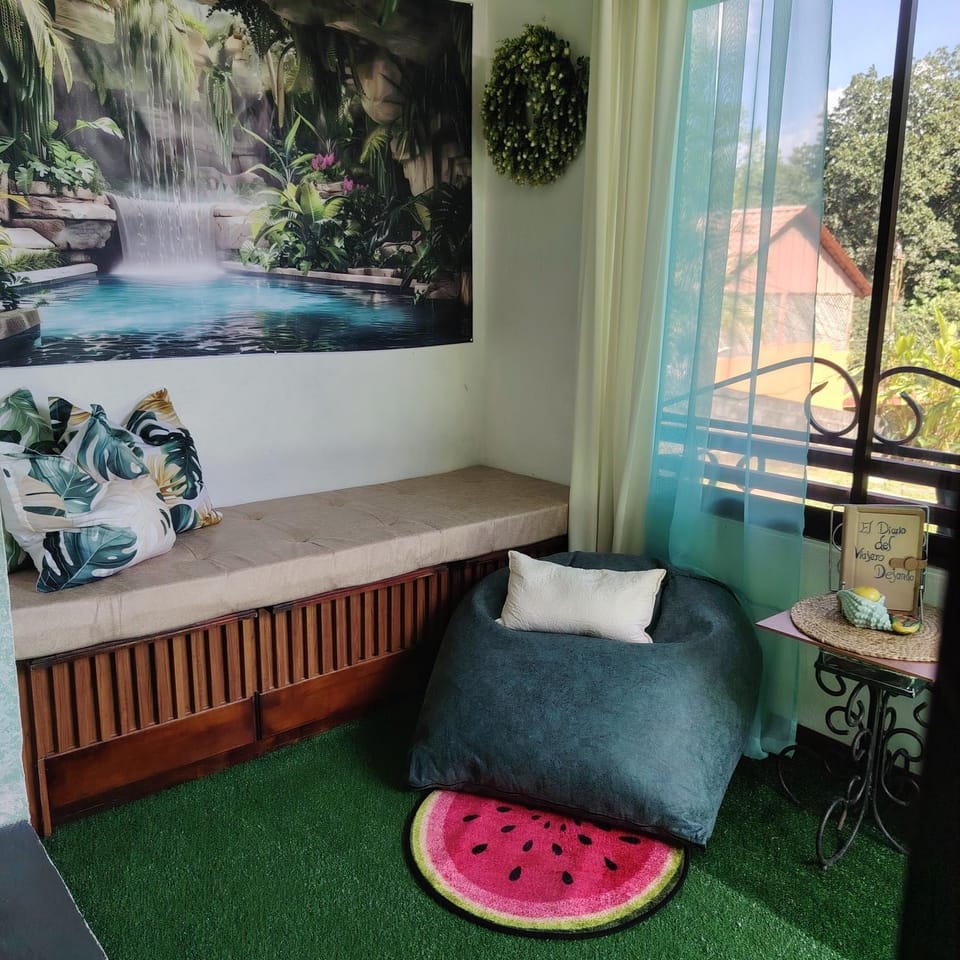 La casita de Nana Apartment in Alajuela Province