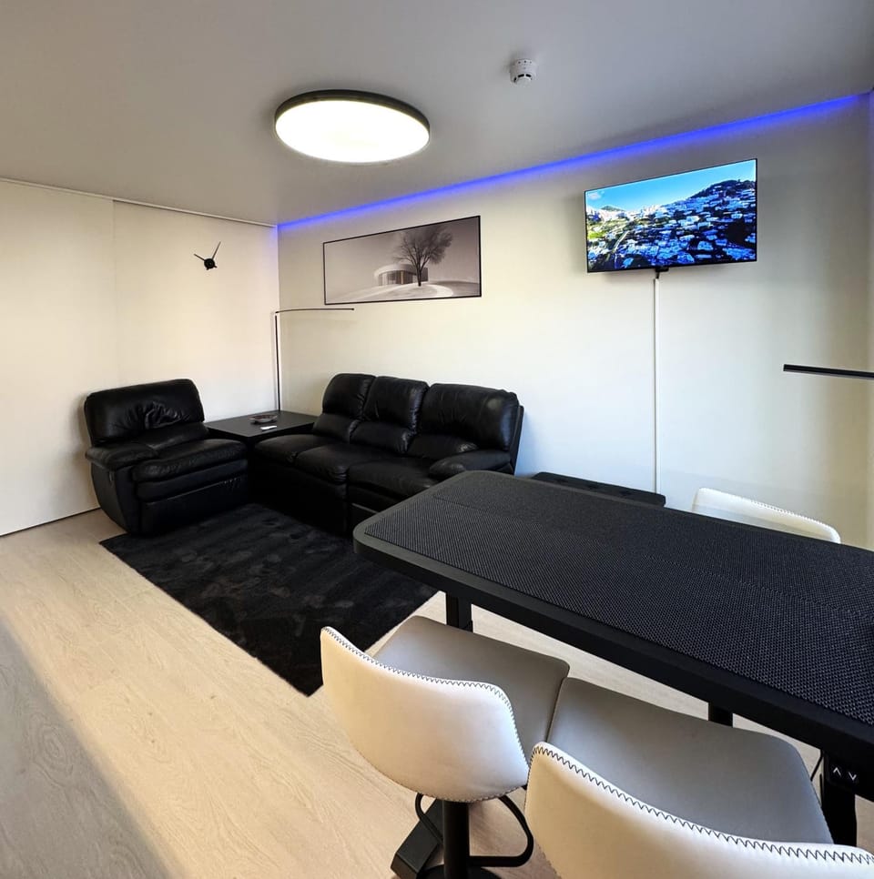 Smart 82 Apartment in Estonia