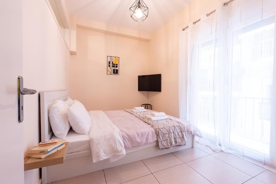 AKTIS apartment 4-10min from airport Apartment in East Attica Regional Unit, Greece