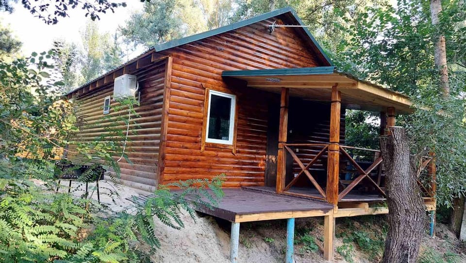 Сімейна Садиба Пірнове House in Ukraine