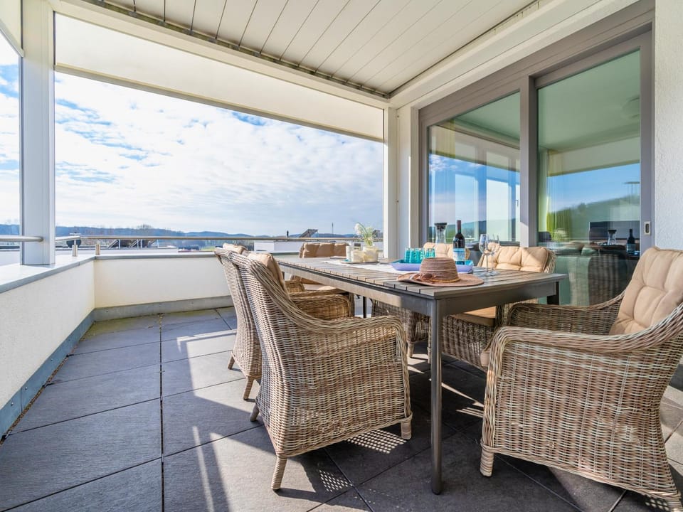 Natural landscape, View (from property/room), Balcony/Terrace, Dining area