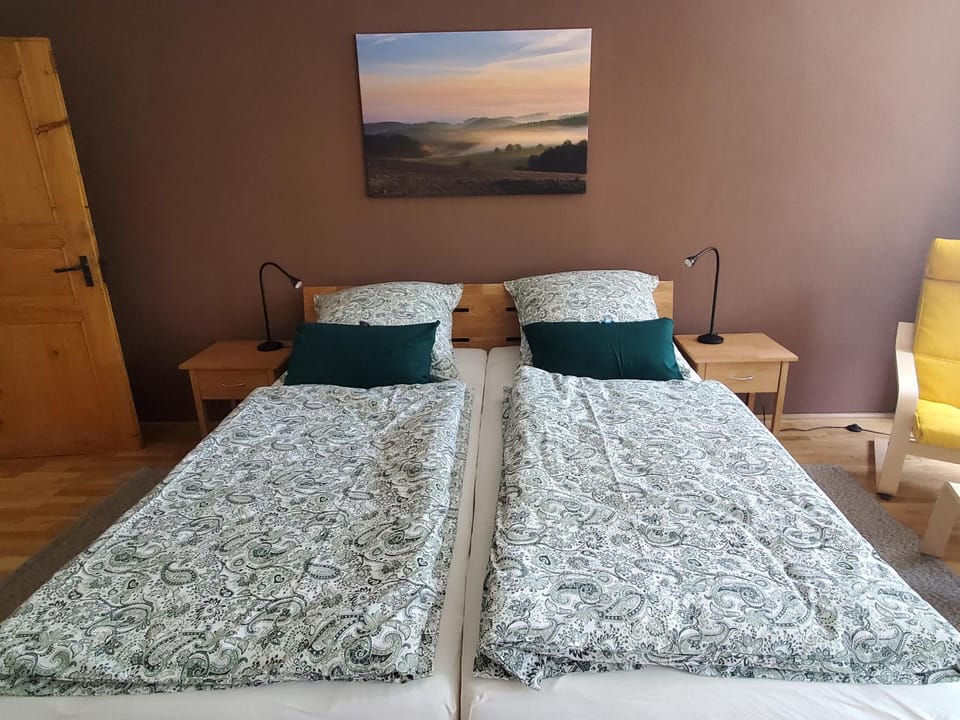 Ferienwohnung Zum Grünen Berg Apartment in Baden-Württemberg