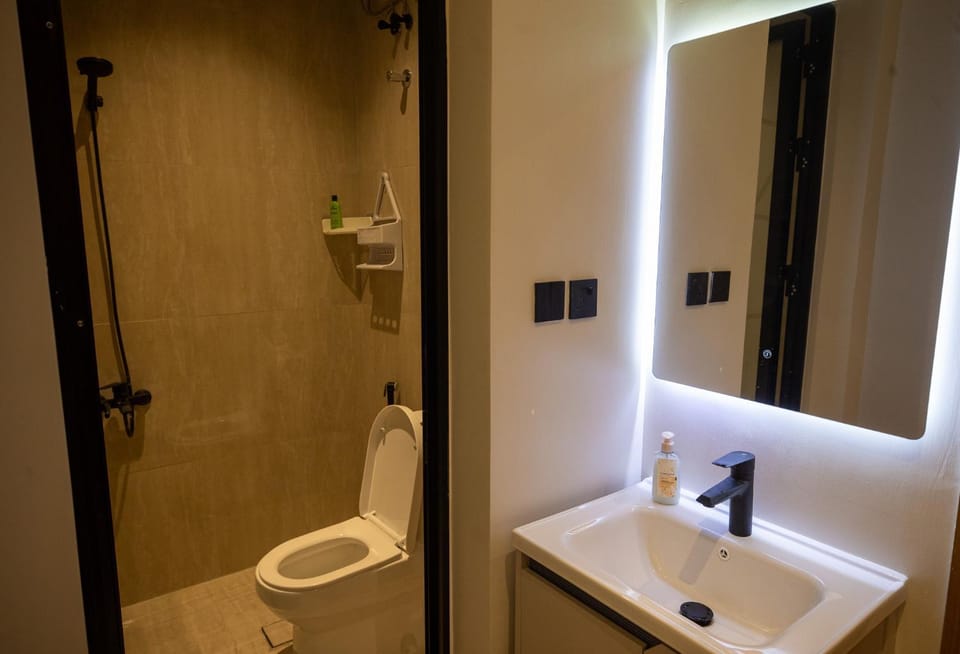 Shower, Toilet, Bathroom