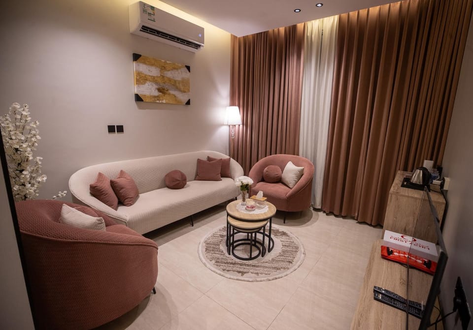 TV and multimedia, Living room, Seating area, air conditioner