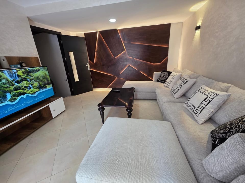Ajanif Apparte Standing et Fraicheur Salon et Suite Parentale Climatise Apartment in Tangier-Tétouan-Al Hoceima