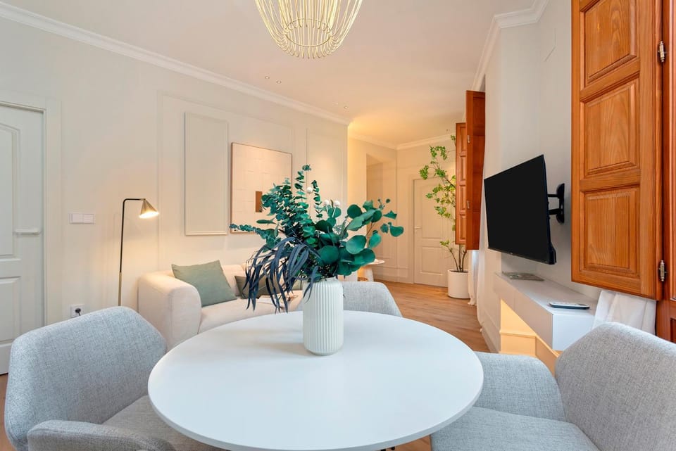 TV and multimedia, Living room, Seating area