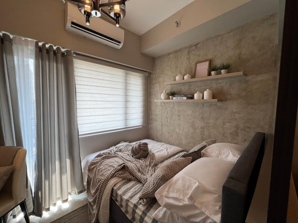 Cozy Condo Apartment in Red Residences Makati near malls and airport Apartment hotel in Pasay