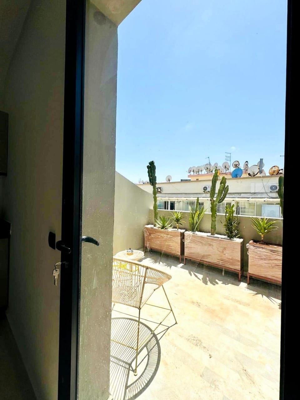 Maarif Picasso Studio & Private Terrace & Parking Apartment in Casablanca