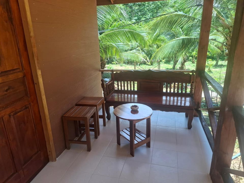 ฟาดิลบังกะโล Fadel bungalow Villa in Phang-nga Changwat