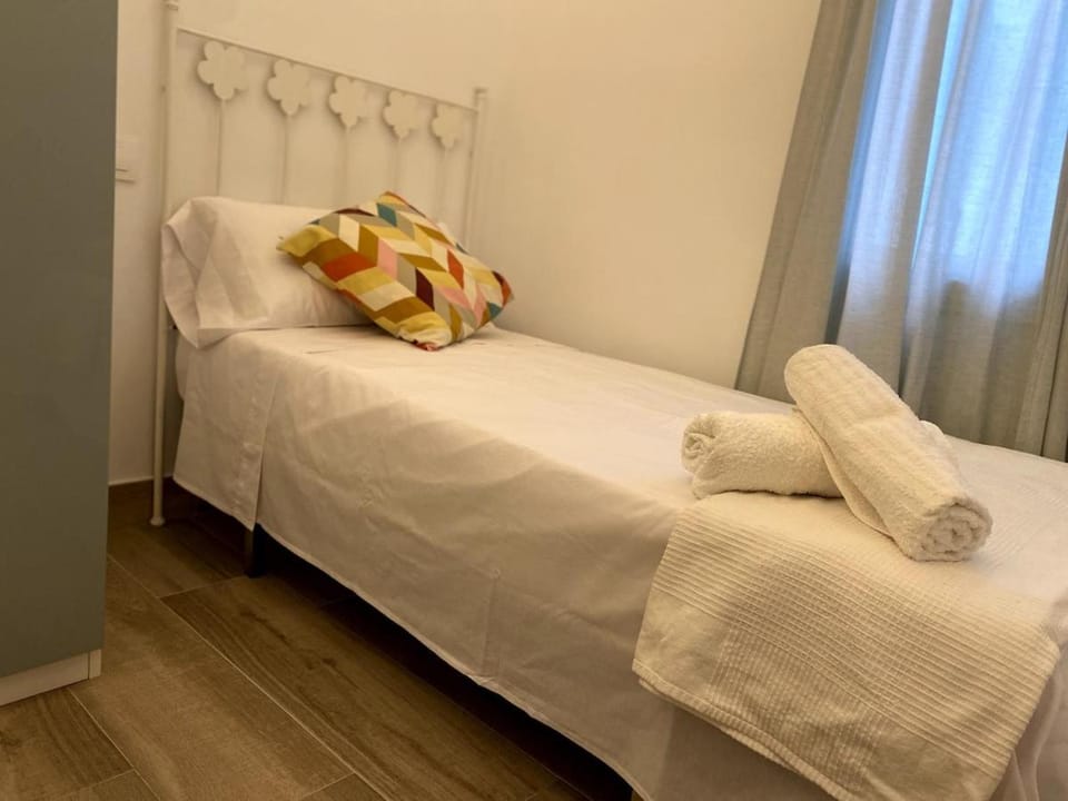 Precioso apto cerca del Puente del Dragón Apartment in Costa de la Luz