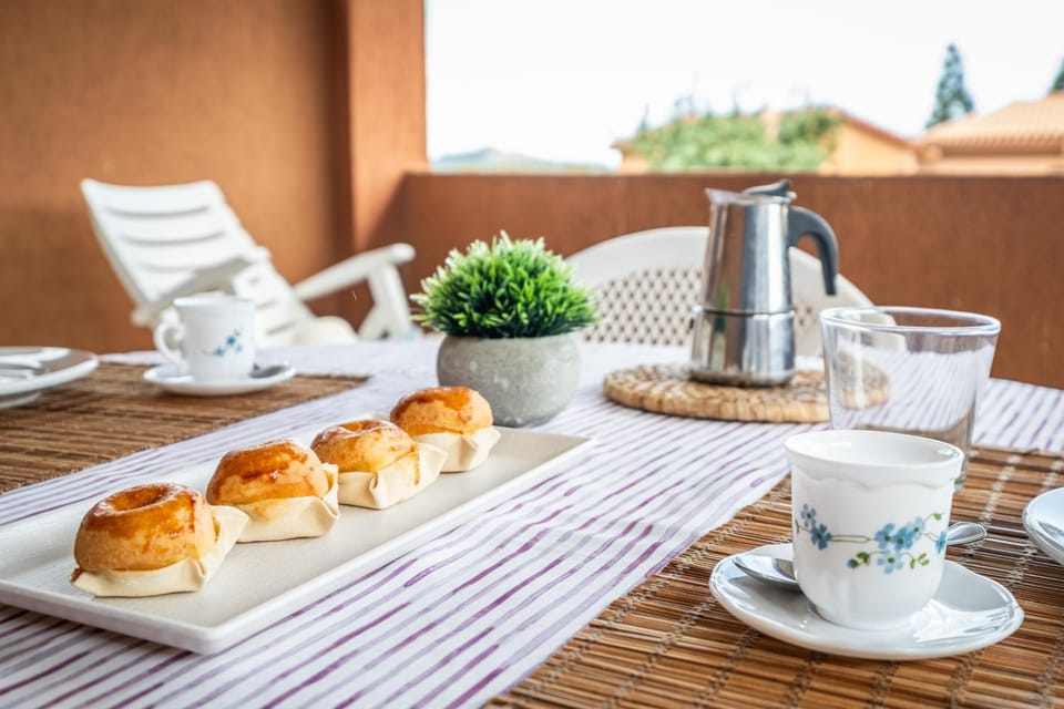 5 minuti a piedi dal mare- appartamento con veranda Apartment in Costa Rei