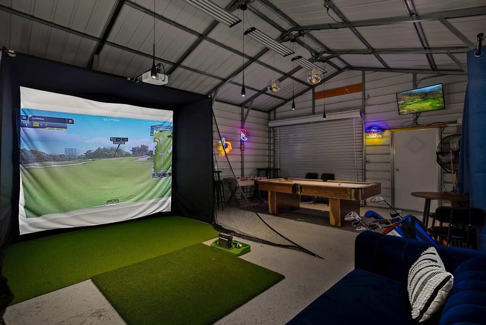 5BR w Pool, Golf Simulator, Game Room & EV Charger House in North Richland Hills