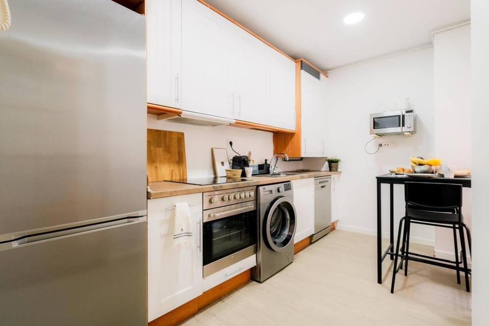 Casa Estébanes 2 BR Premium Familiar 7 Pax Apartment in Zaragoza