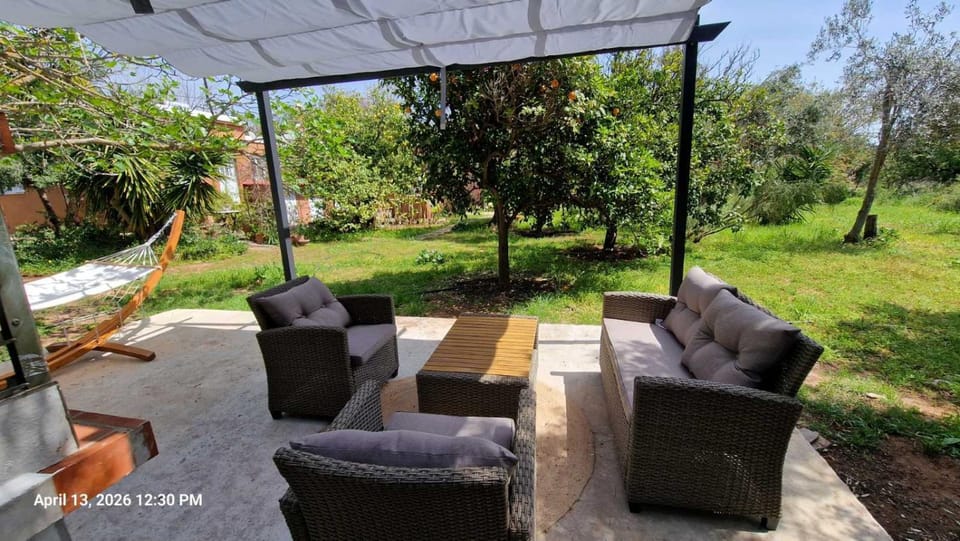 Patio, BBQ facilities, Seating area