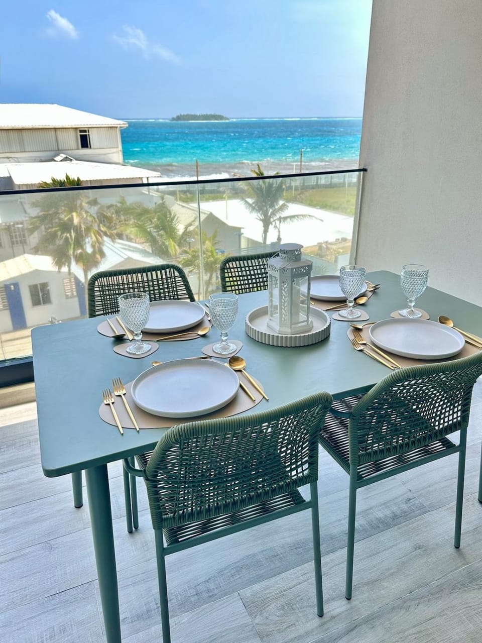 Lujoso apartamento con balcón y vista al mar Apartment in San Andres