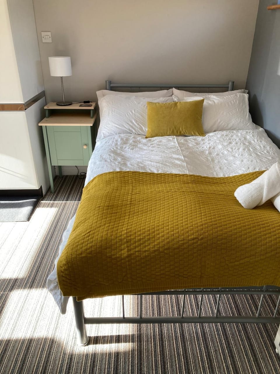Home for one! Apartment in Bath