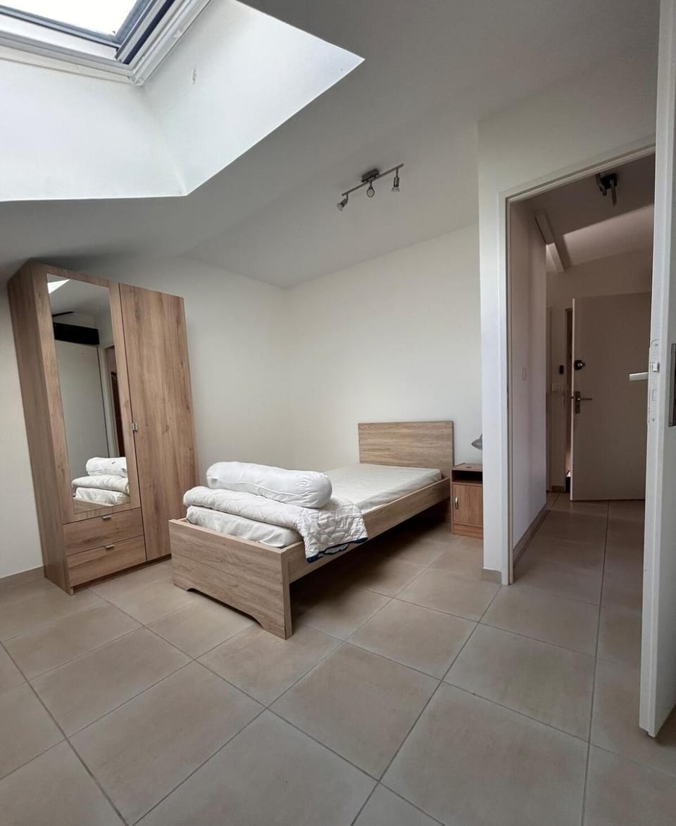 New apartment in a horse stable Apartment in Moulins