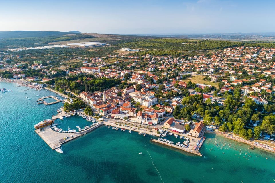 Neighbourhood, Bird's eye view