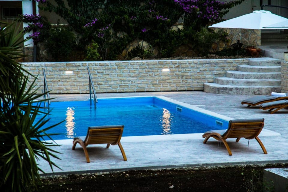 Pool view, Swimming pool, Swimming pool
