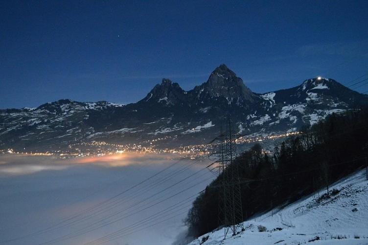 Night, Mountain view