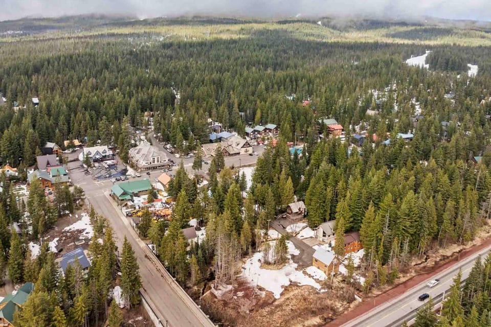 Alltitude Chalet House in Government Camp