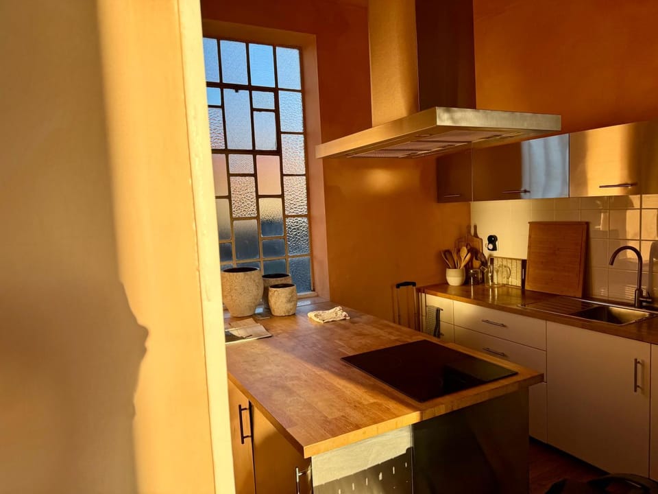 Kitchen or kitchenette, stove