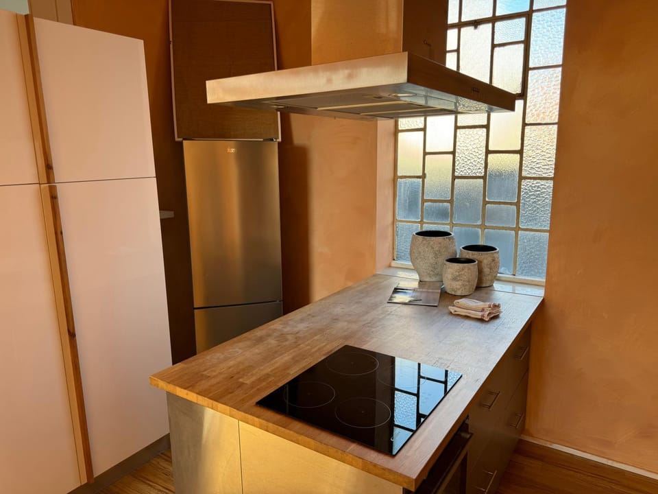 Kitchen or kitchenette, stove