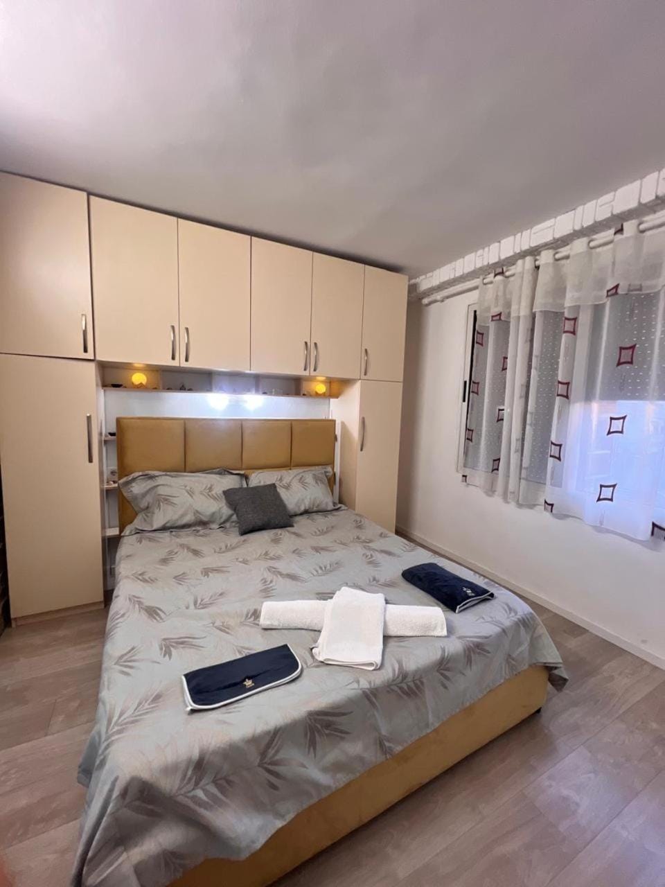 Bed, Bedroom, wardrobe
