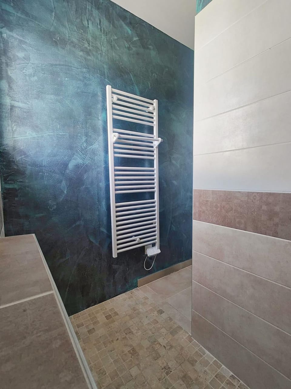 VILLA PERIGORD 1- Spacieux - clim - wifi - parking - Jardin Villa in Le Pontet