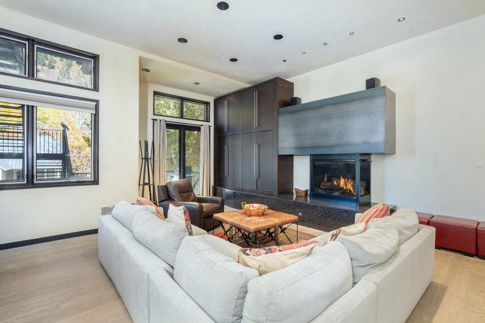 Bear Creek West by Exceptional Stays Apartment in Telluride