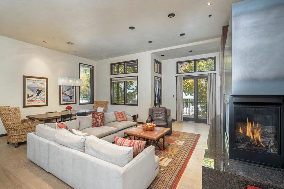 Bear Creek West by Exceptional Stays Apartment in Telluride