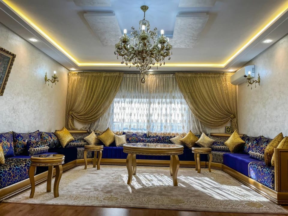 Best 2 Bedroom Beach View Apartment in Tangier