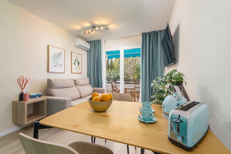 Beachfront Tiffany Design Apartment Apartment in Costa del Sol