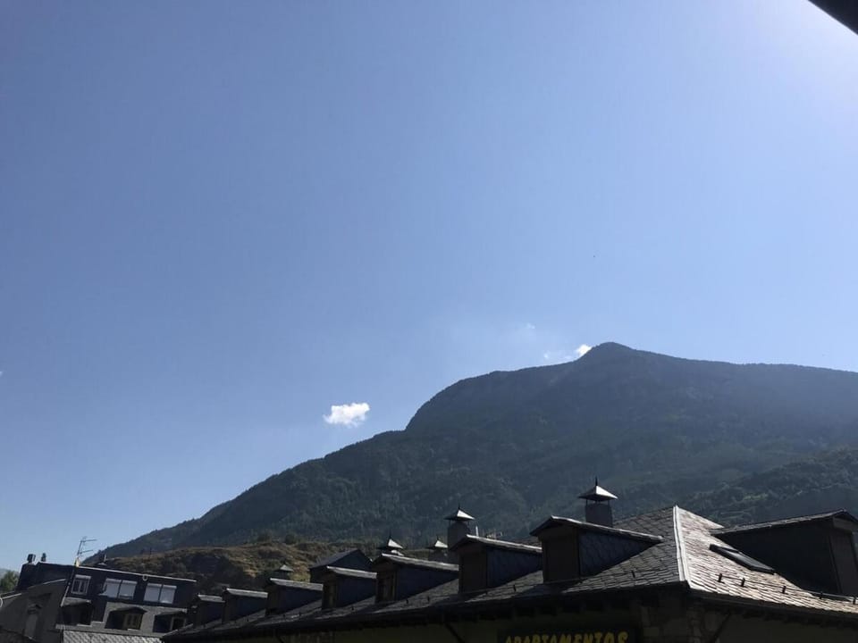 BPirineos-Tuca de Ixeia Apartment in Benasque